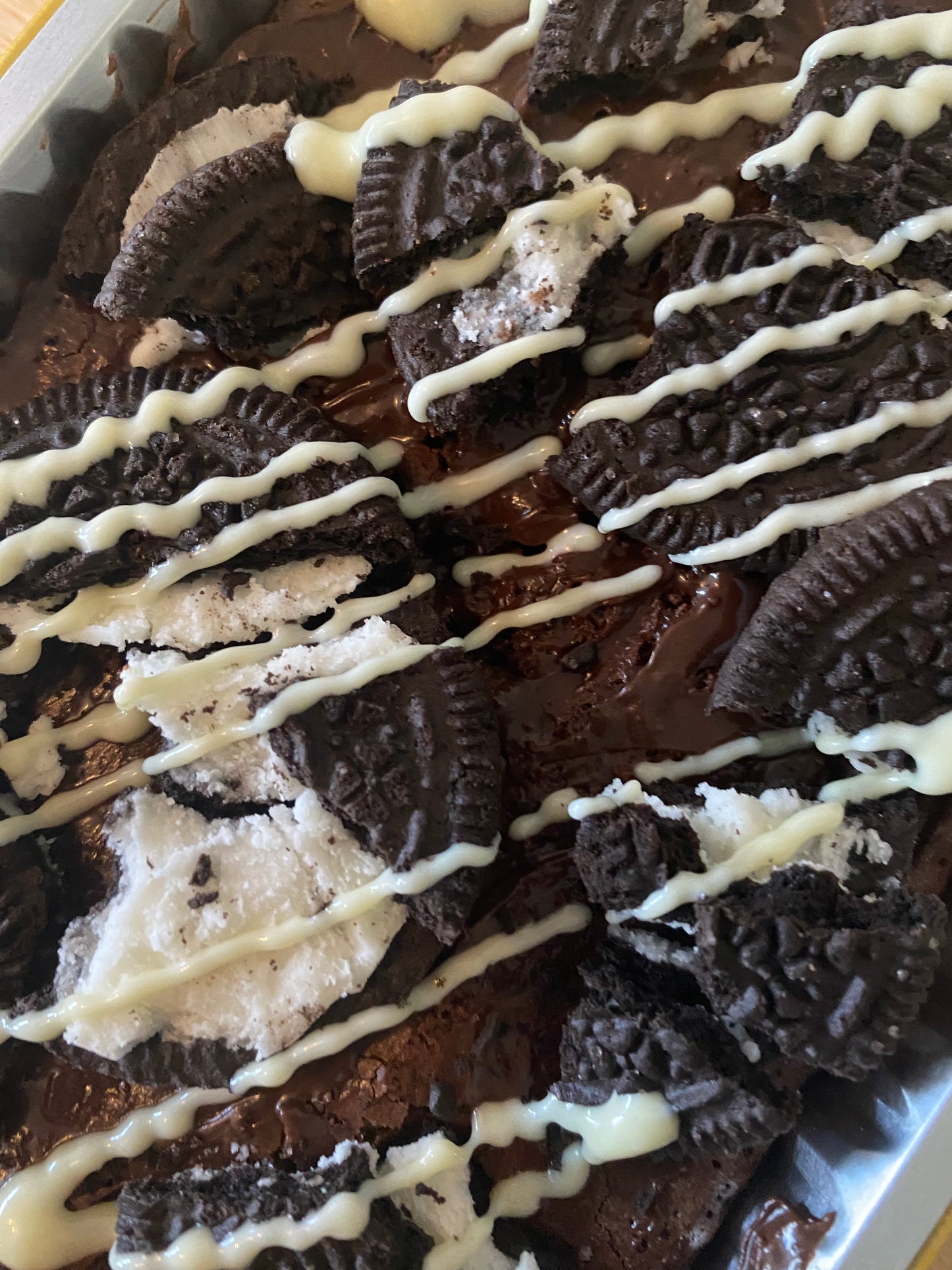 BROWNIES 700